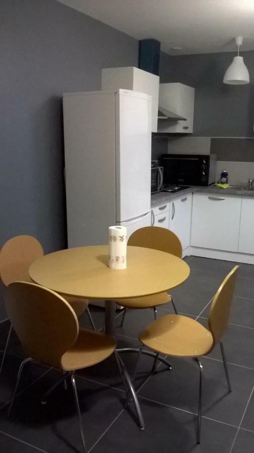 Maison Duplex & Appartement Sur Cour La Ferté-Gaucher Εξωτερικό φωτογραφία