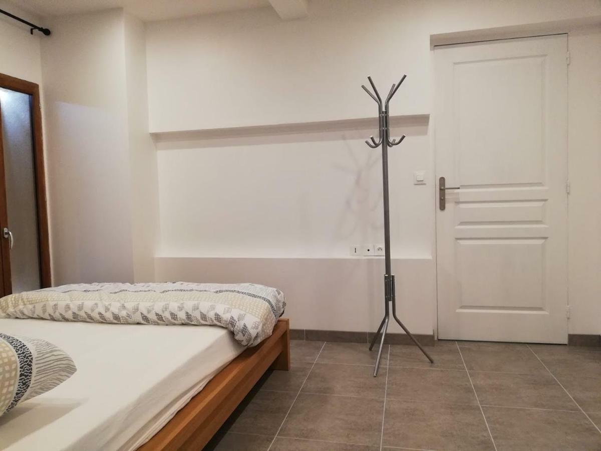 Maison Duplex & Appartement Sur Cour La Ferté-Gaucher Εξωτερικό φωτογραφία